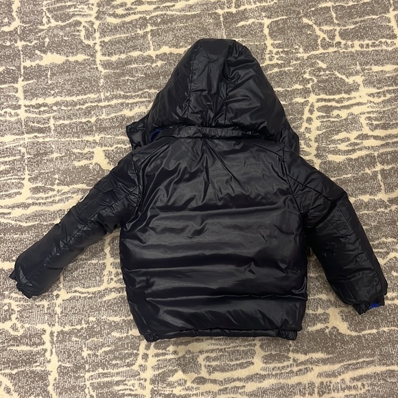 Reversible 8 Year Old Monclear Jacket in Great Condition - Picture 2 of 4